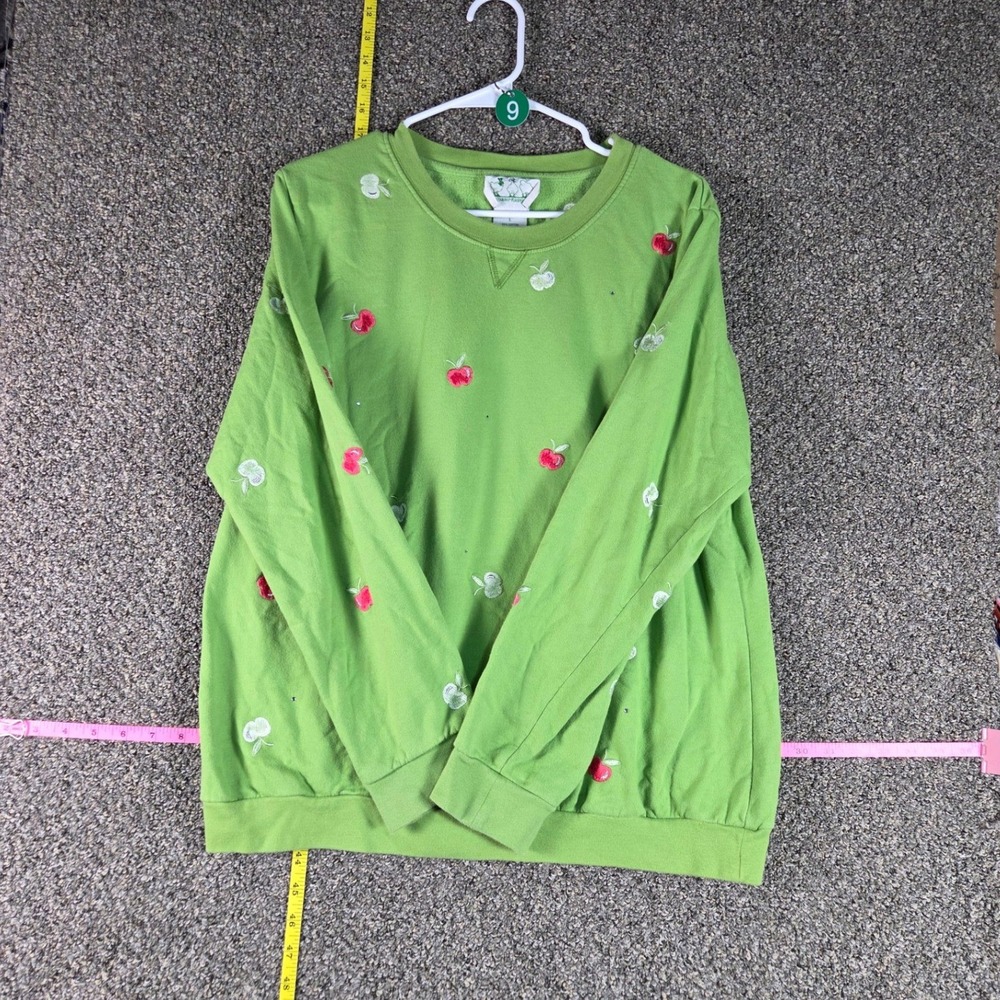The Quacker Factory Sweatshirt Women L Green Embroidered Apple Rhinestone Kitsc